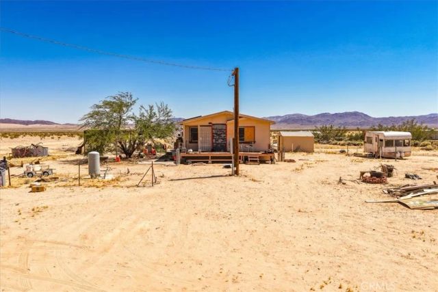 5132 Kelly Road, 29 Palms, CA 92277