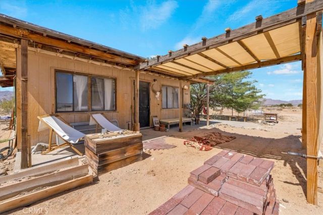 5132 Kelly Road, 29 Palms, CA 92277
