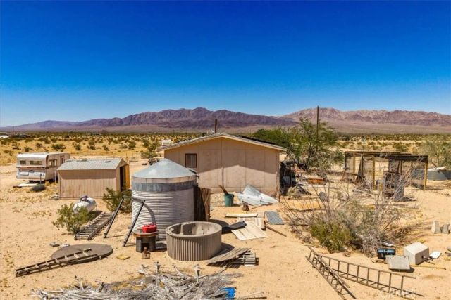 5132 Kelly Road, 29 Palms, CA 92277