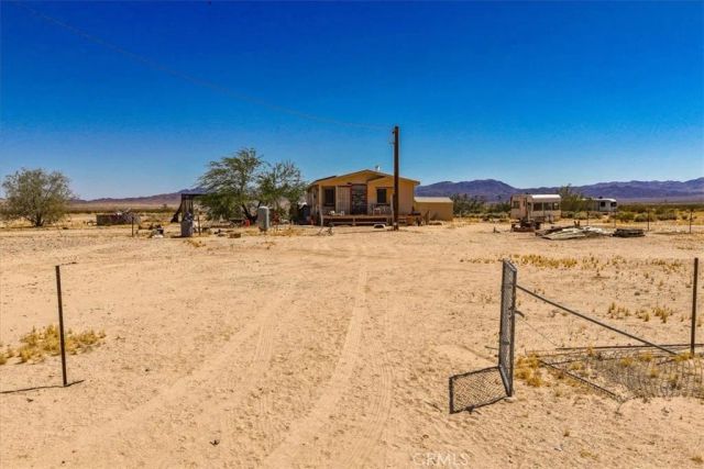 5132 Kelly Road, 29 Palms, CA 92277