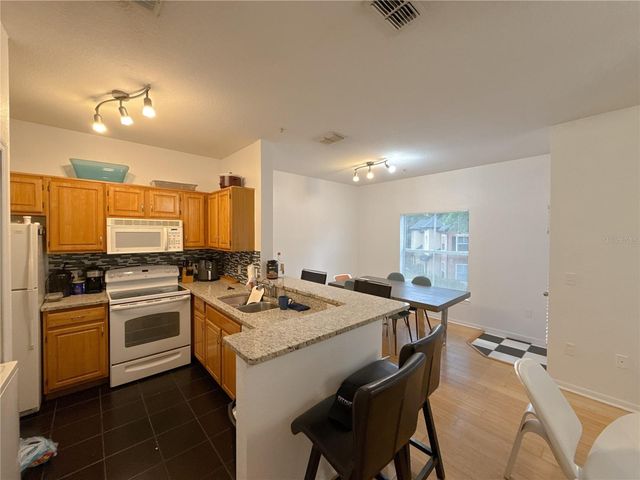 6013 WESTGATE DRIVE 2421, Orlando, FL 32835