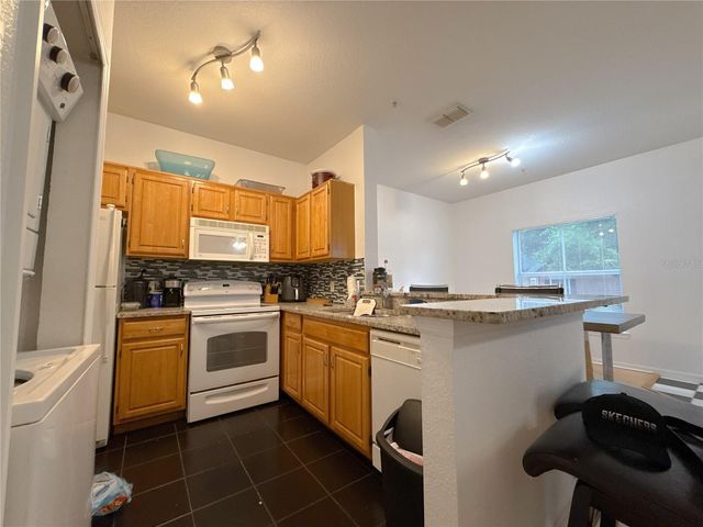 6013 WESTGATE DRIVE 2421, Orlando, FL 32835