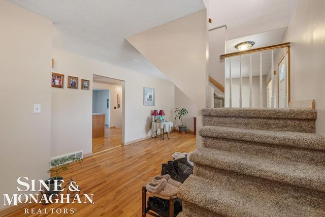 22929 Clairwood Street, St Clair Shores, MI 48080