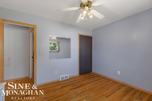 22929 Clairwood Street, St Clair Shores, MI 48080