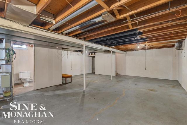 22929 Clairwood Street, St Clair Shores, MI 48080