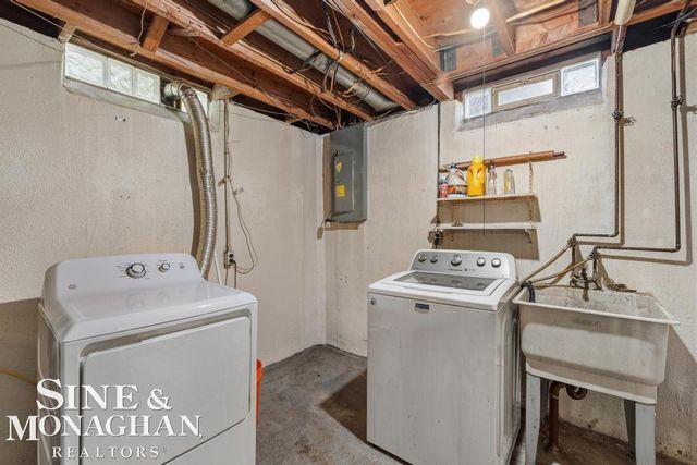 22929 Clairwood Street, St Clair Shores, MI 48080
