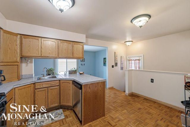 22929 Clairwood Street, St Clair Shores, MI 48080