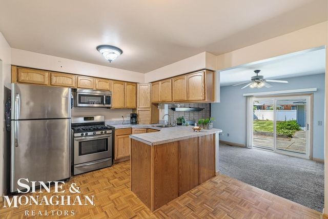 22929 Clairwood Street, St Clair Shores, MI 48080