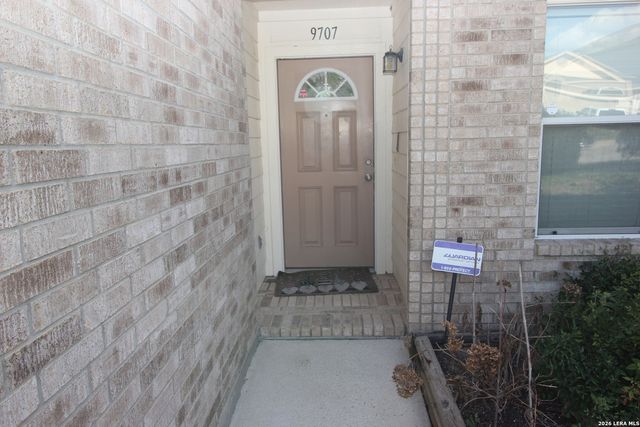 9707 FALCON BAY, Converse, TX 78109