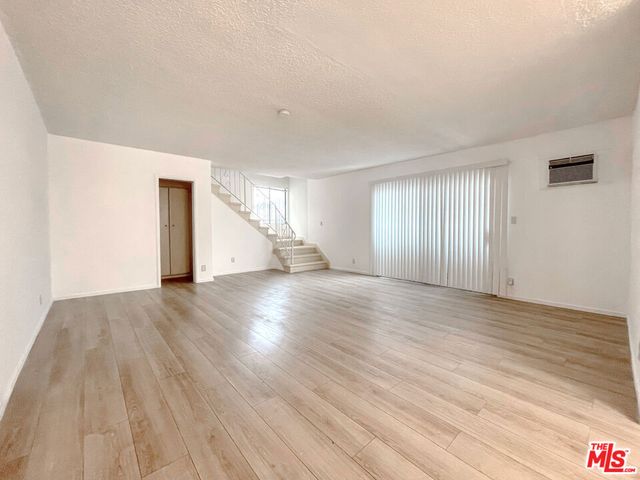 935 N Alfred Street 5, West Hollywood, CA 90069