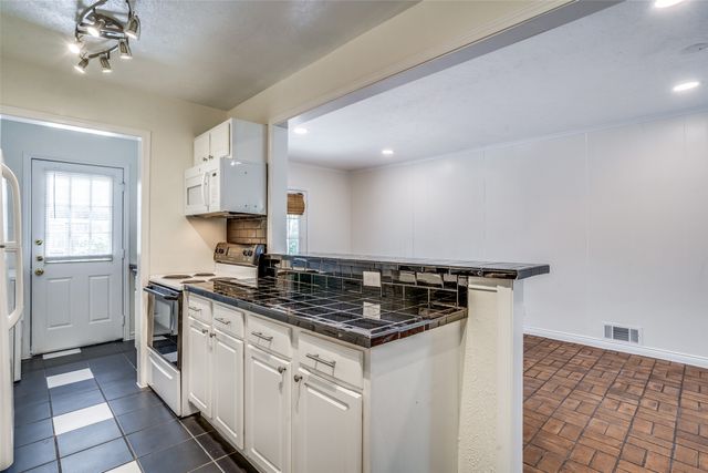 3446 Asbury Street, University Park, TX 75205