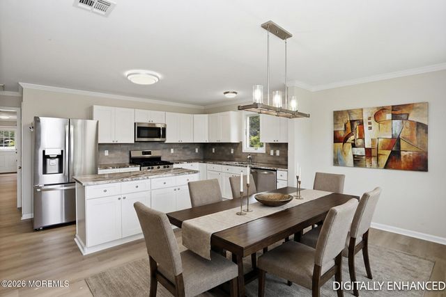10 S Gateway Street, Toms River, NJ 08753
