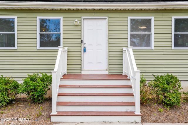 10 S Gateway Street, Toms River, NJ 08753
