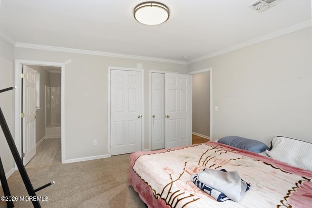 10 S Gateway Street, Toms River, NJ 08753