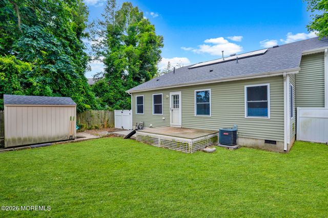 10 S Gateway Street, Toms River, NJ 08753