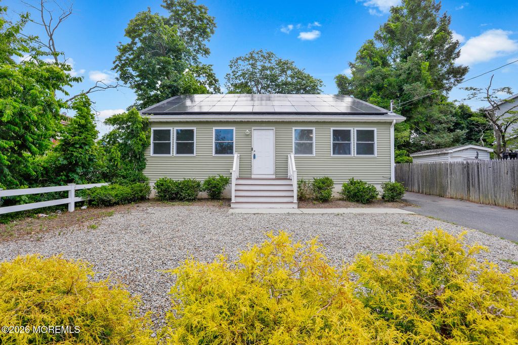 10 S Gateway Street, Toms River, NJ 08753