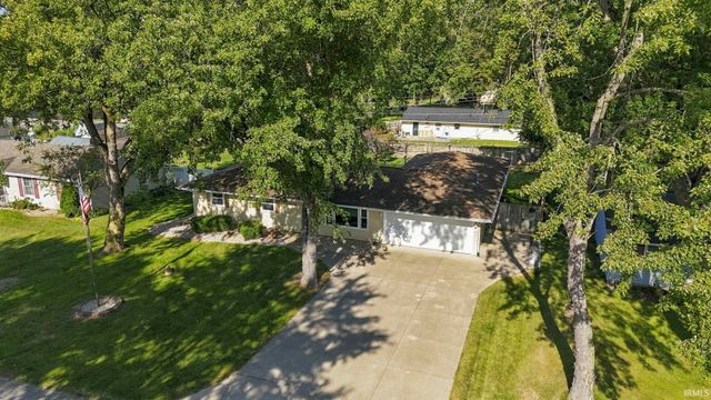 9819 Cinderella Lane, Fort Wayne, IN 46835