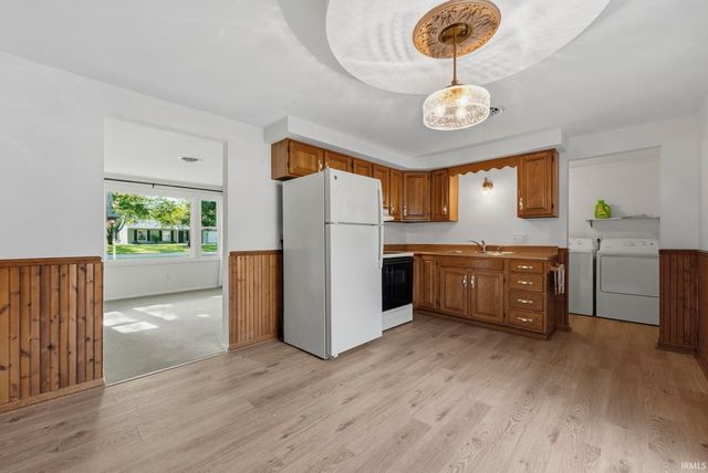 9819 Cinderella Lane, Fort Wayne, IN 46835