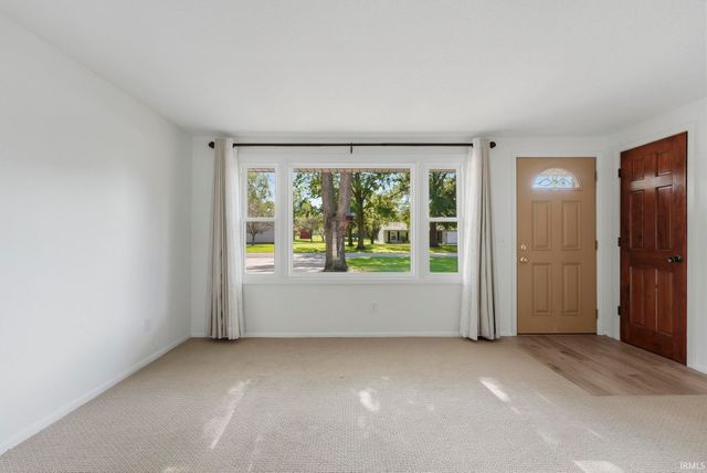 9819 Cinderella Lane, Fort Wayne, IN 46835