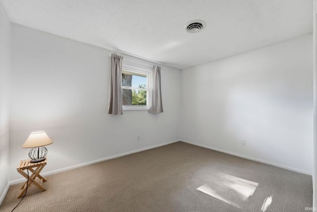 9819 Cinderella Lane, Fort Wayne, IN 46835