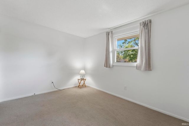 9819 Cinderella Lane, Fort Wayne, IN 46835