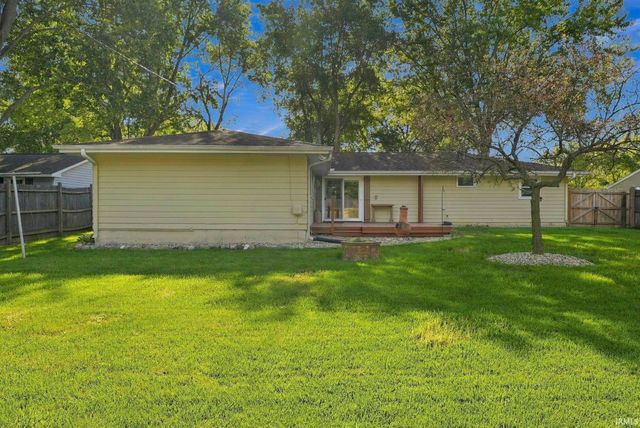 9819 Cinderella Lane, Fort Wayne, IN 46835