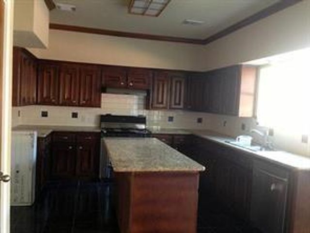 1001 Minnesota Street, South Houston, TX 77587