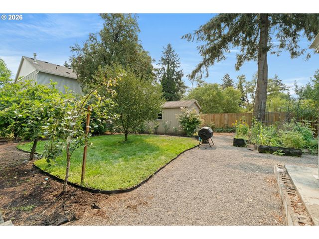 10520 Se HOLGATE Blvd, Portland, OR 97266