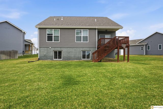 6010 N 15th Court, Lincoln, NE 68521