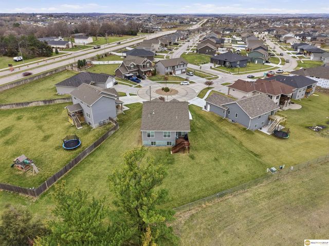 6010 N 15th Court, Lincoln, NE 68521