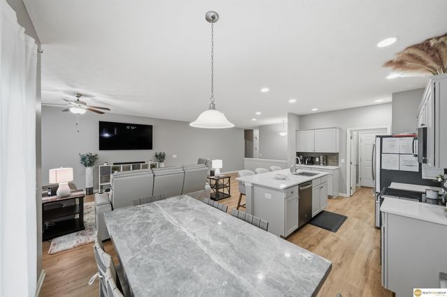 6010 N 15th Court, Lincoln, NE 68521