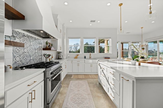 117 Ambrosia Lane, Heath, TX 75032