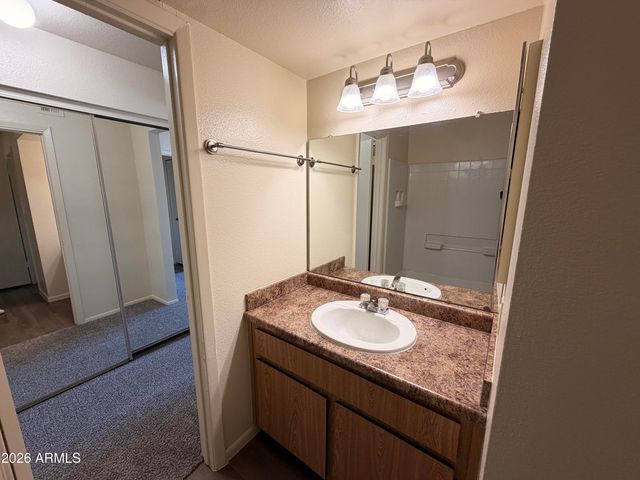 825 S RIVER Drive 201, Tempe, AZ 85281