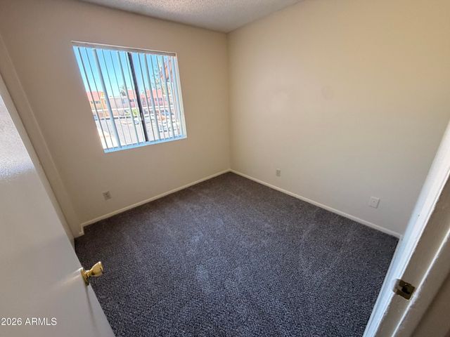 825 S RIVER Drive 201, Tempe, AZ 85281