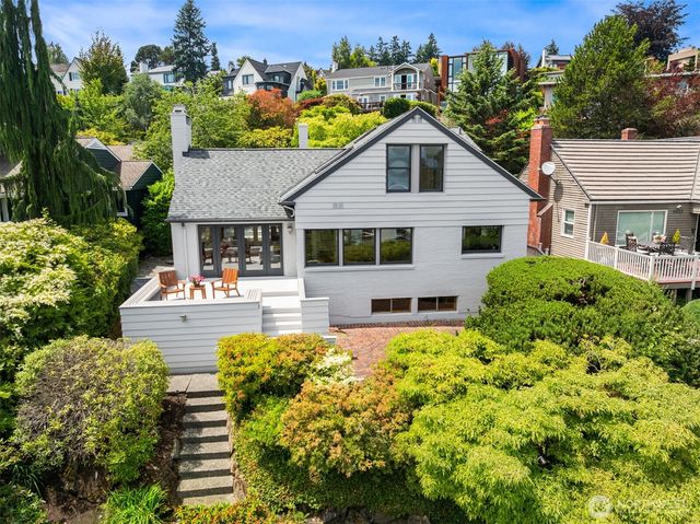 4529 E Laurel Drive NE, Seattle, WA 98105