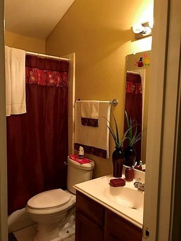 1706 Riane Lane, Houston, TX 77049
