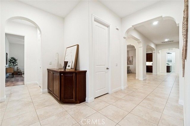 15930 Mandalay Road, Canyon Country (santa Clarita), CA 91387