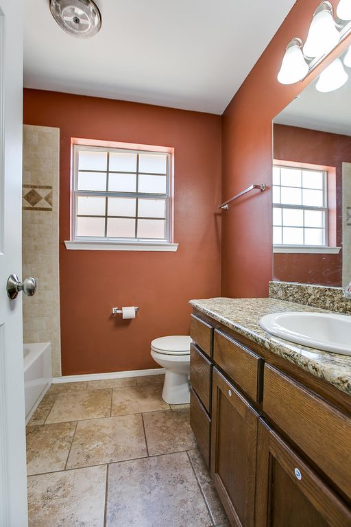 Image 24 of property listing at 3630 Shadyhill Drive, San Angelo, TX 76904