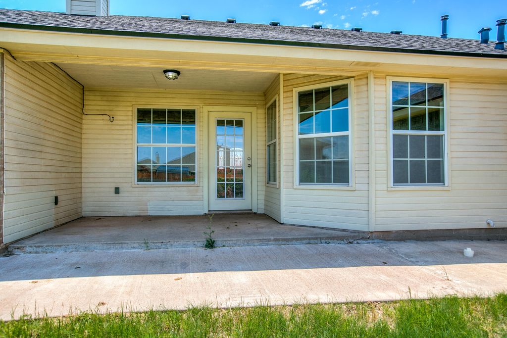 Image 30 of property listing at 3630 Shadyhill Drive, San Angelo, TX 76904