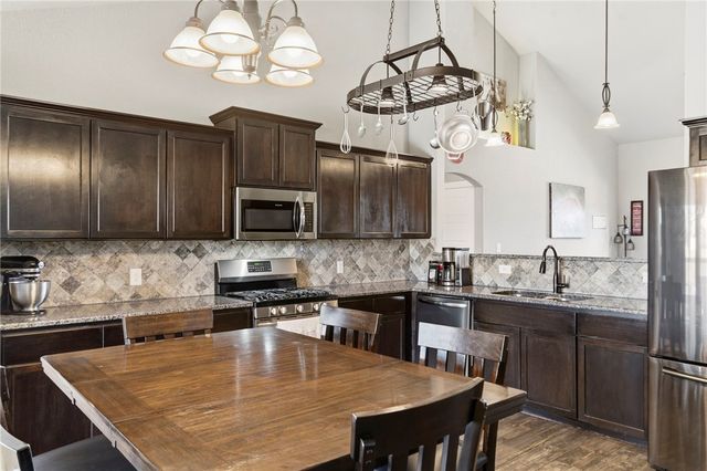 205 Ross Salvage Road, Pea Ridge, AR 72751