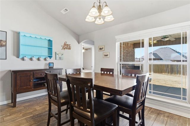 205 Ross Salvage Road, Pea Ridge, AR 72751