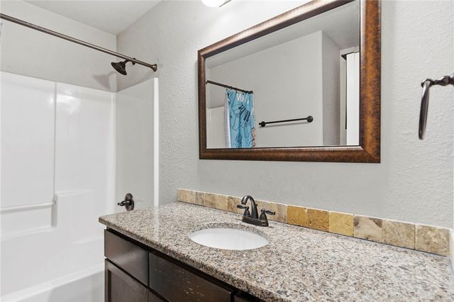 205 Ross Salvage Road, Pea Ridge, AR 72751