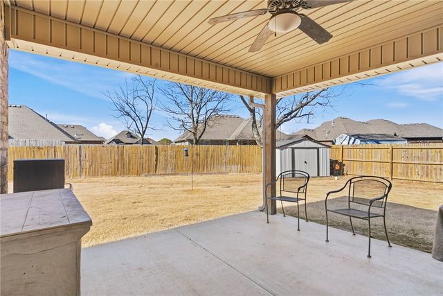 205 Ross Salvage Road, Pea Ridge, AR 72751