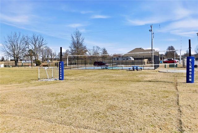 205 Ross Salvage Road, Pea Ridge, AR 72751