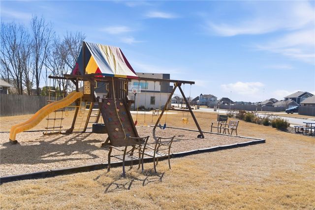 205 Ross Salvage Road, Pea Ridge, AR 72751