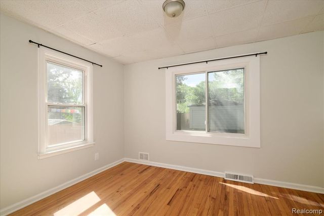 967 Alberta Street, Ferndale, MI 48220
