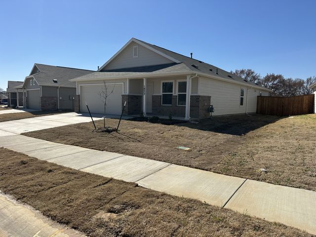 1853 Ventasso Boulevard, Aubrey, TX 76227