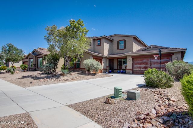 10956 N Gemma Avenue, Oro Valley, AZ 85742