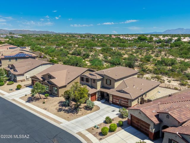10956 N Gemma Avenue, Oro Valley, AZ 85742