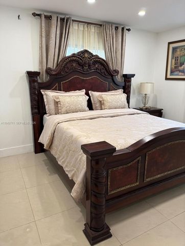 2118 NW 86th St, Miami, FL 33147